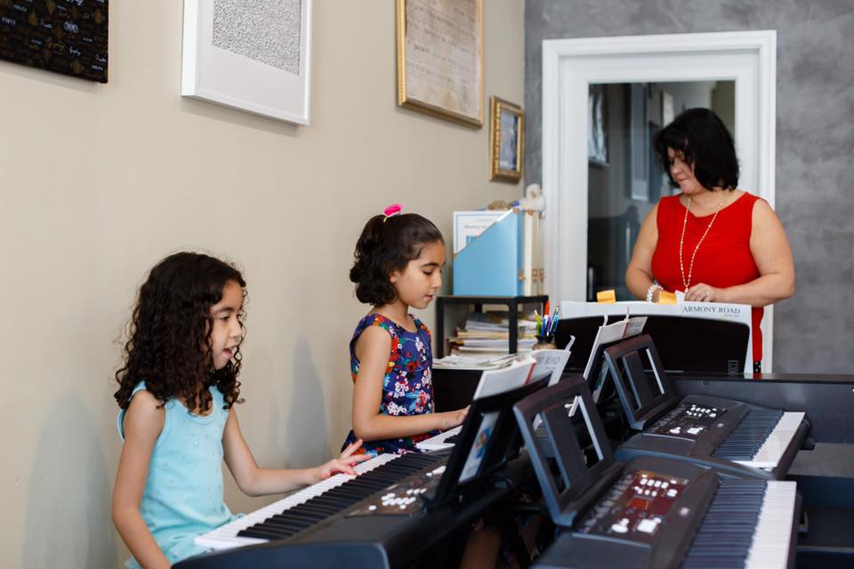 Online Keyboard & Piano Classes, Lessons and courses for Kids